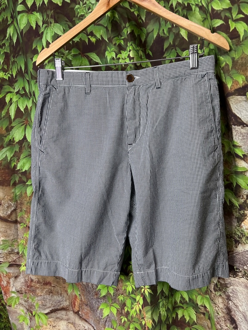 LACOSTE Men's Black and White Gingham Check Preppy Cotton Shorts, 32 - Picture 5 of 9